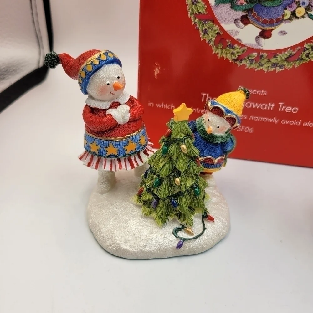 Ingrid’s Wintree Christmas Eve Megawatt Tree 1998 Figures - in Original Box